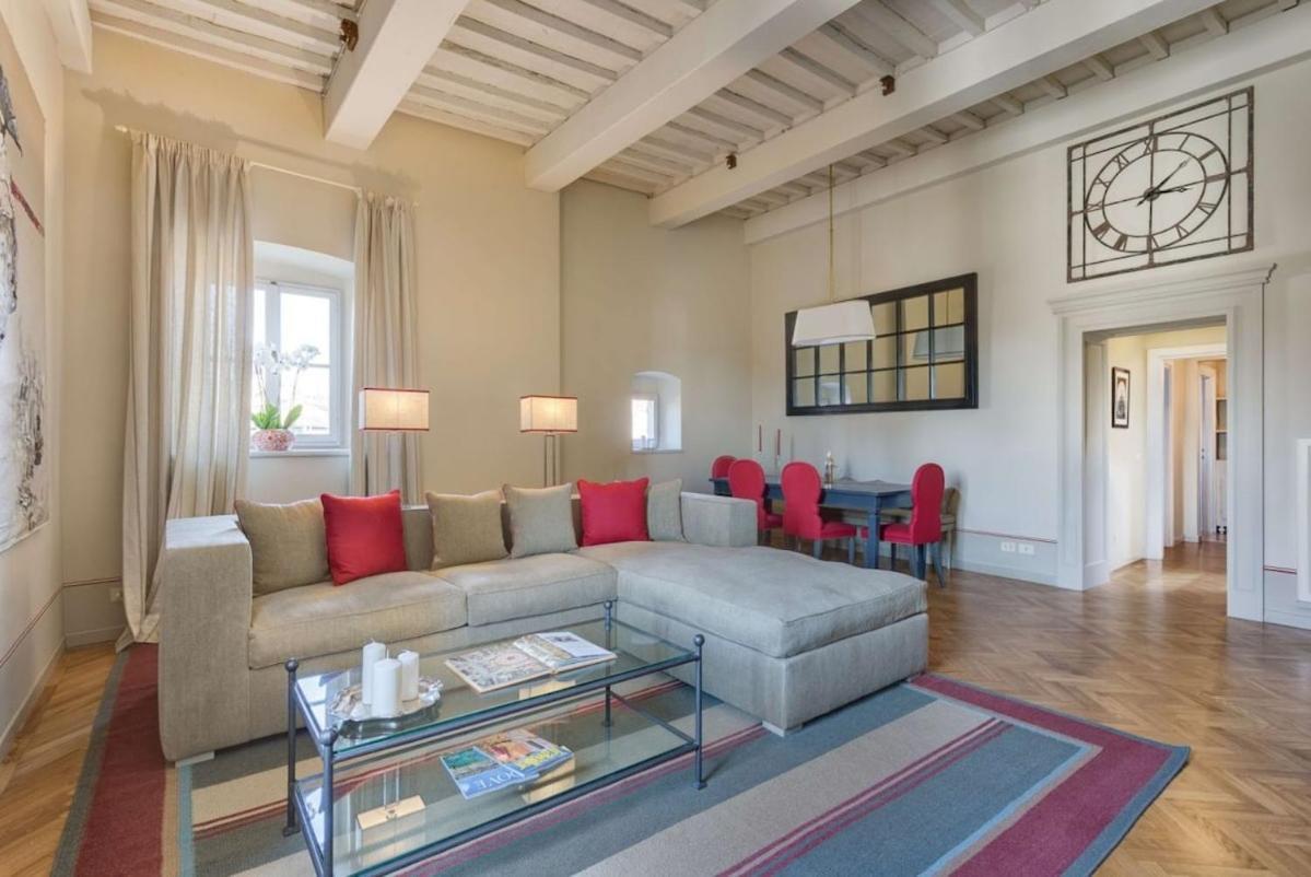 Luxury With Amazing View By Varental Florence